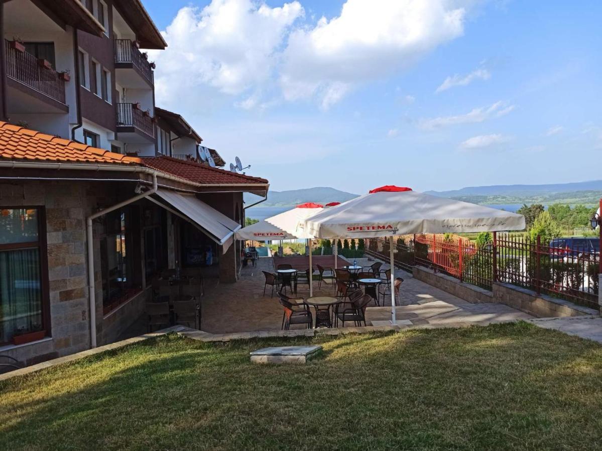 Family Hotel The View & Spa Cigov Csark Kültér fotó