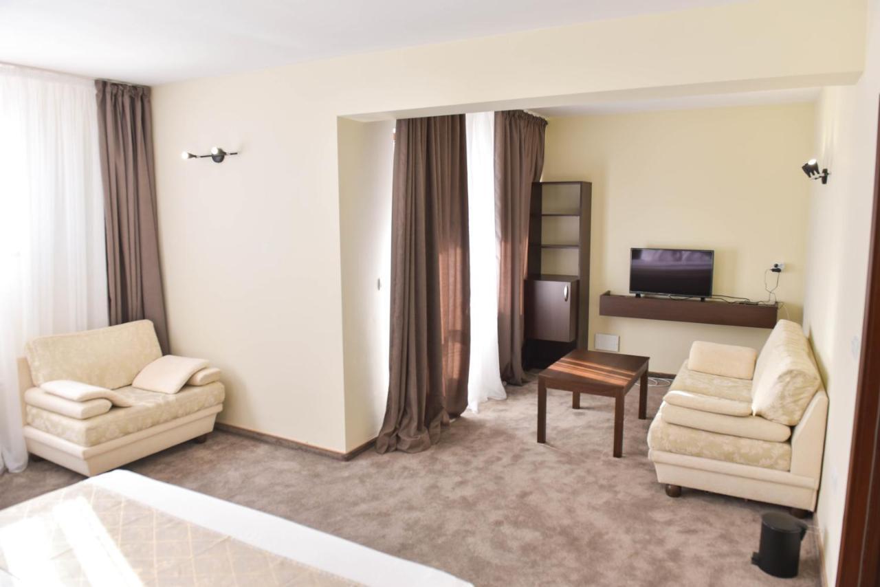 Family Hotel The View & Spa Cigov Csark Kültér fotó
